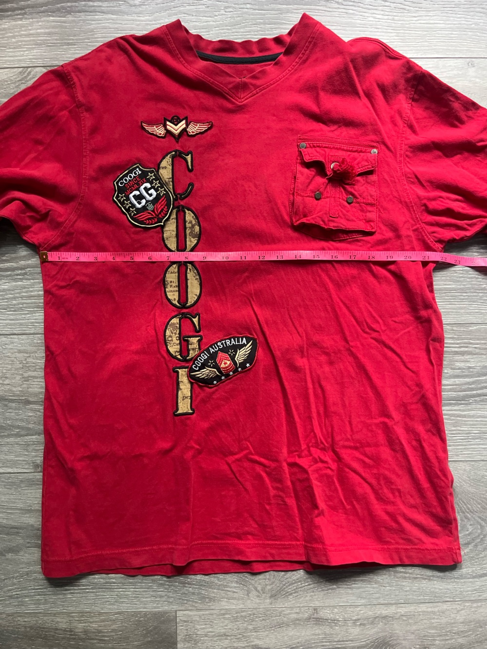 COOGI Red Logo Cargo Pocket Crew Neck Tee Shirt Men’s Size L Streetwear 90s Y2K - Picture 9 of 9